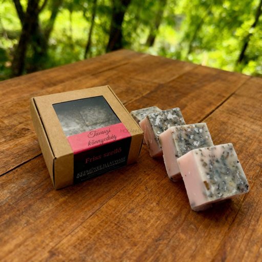 Tavaszi könnyedség – friss, virágos gyógynövényes illatviasz ylang-ylang illóolajjal – HOLANNE