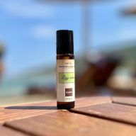   Légy vidám roll-on illatkeverék – természetes aromaterápiás illat (10 ml)